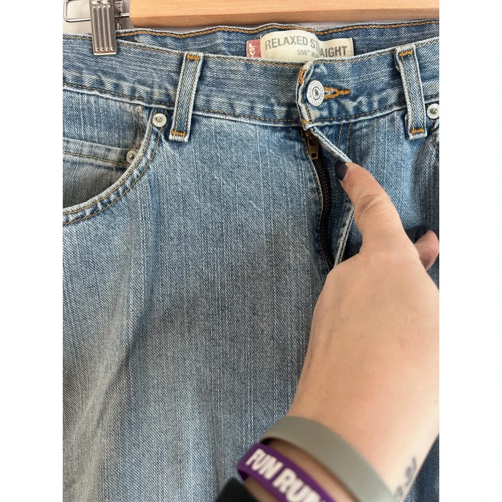 Levis 559 Relaxed Straight Jeans Mens 34x32 Blue‎ Medium Wash Denim 559-0210